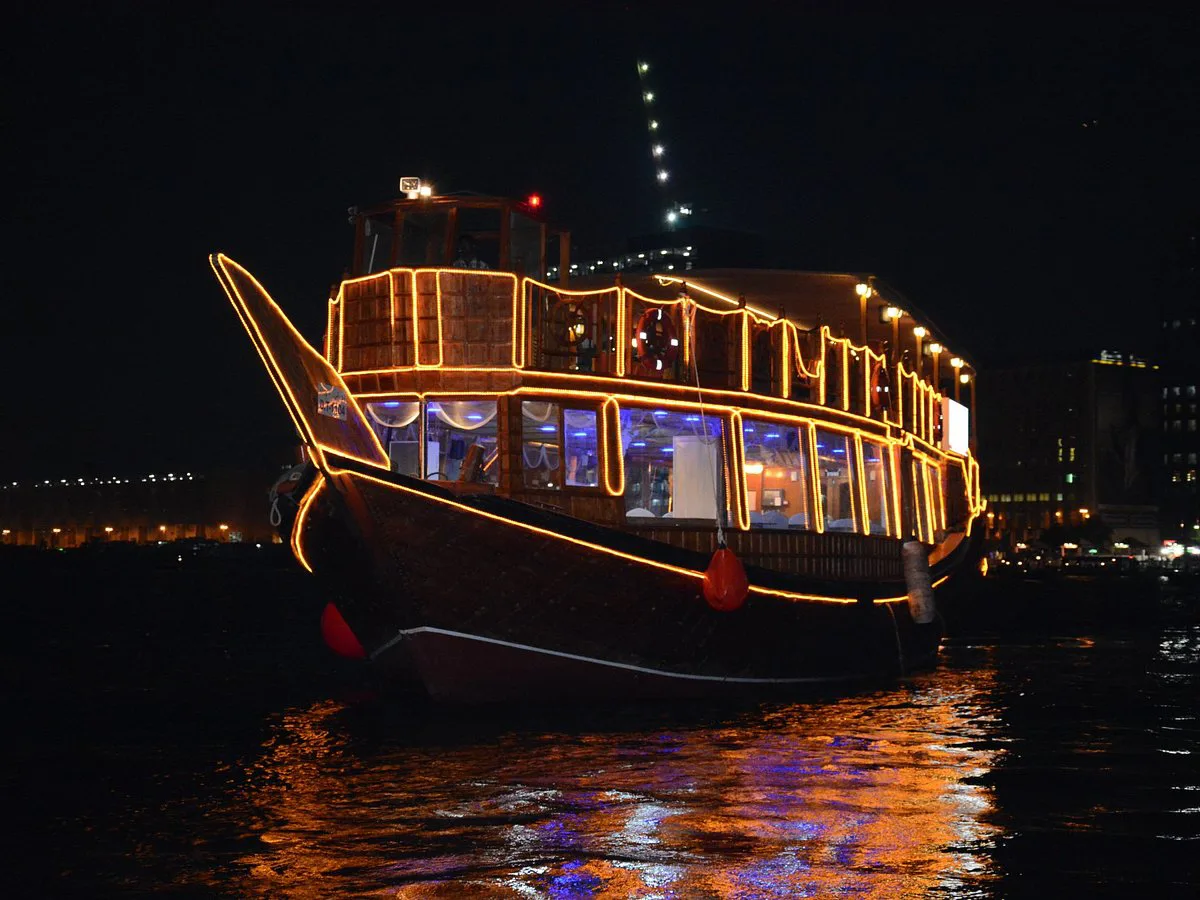 Dubai Marina Dhow Cruise Dinner with Buffet & Live Entertainment